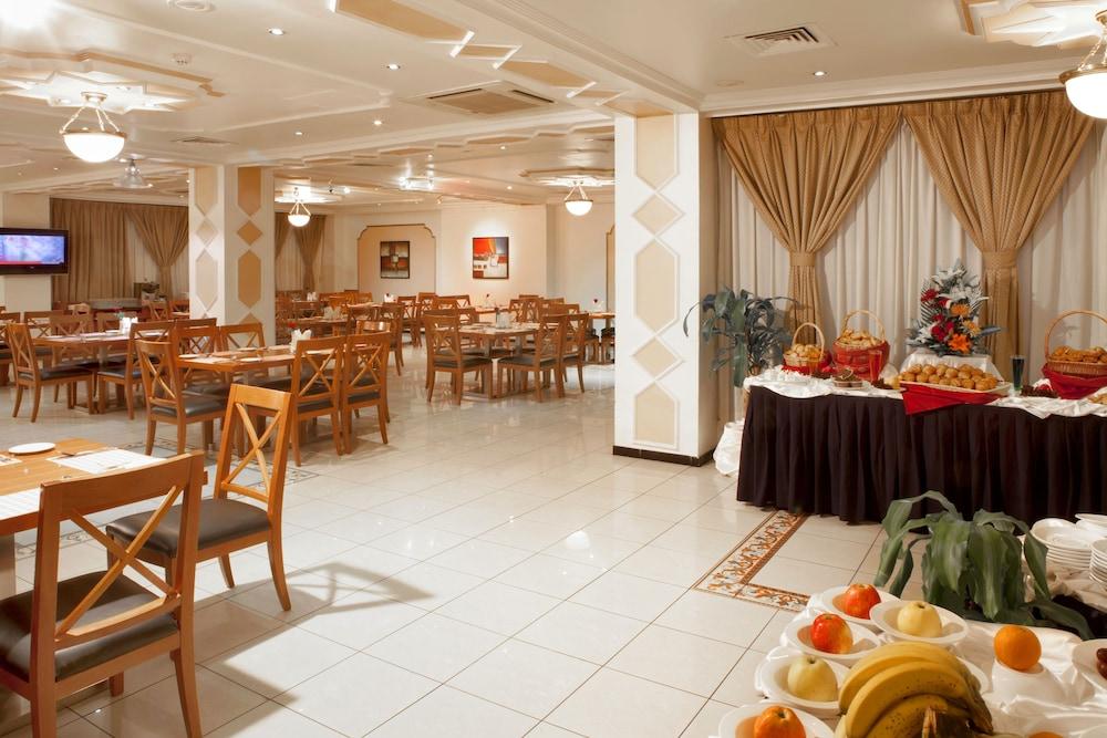 Landmark Hotel Dubai Esterno foto