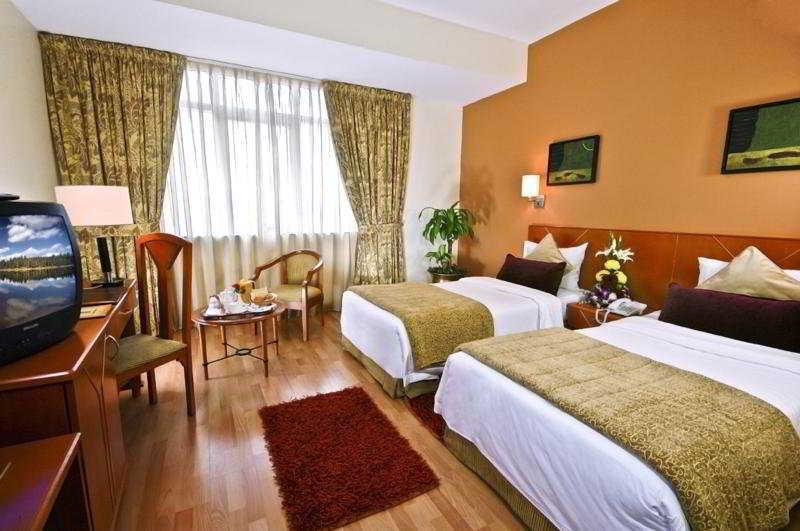 Landmark Hotel Dubai Esterno foto